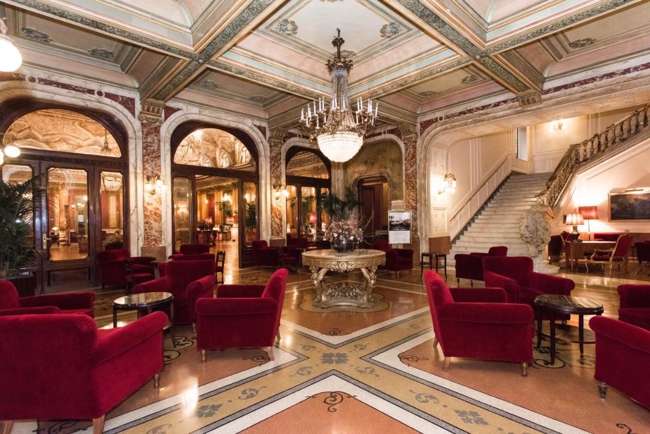 Grand Hotel Plaza Rome Bagian luar foto