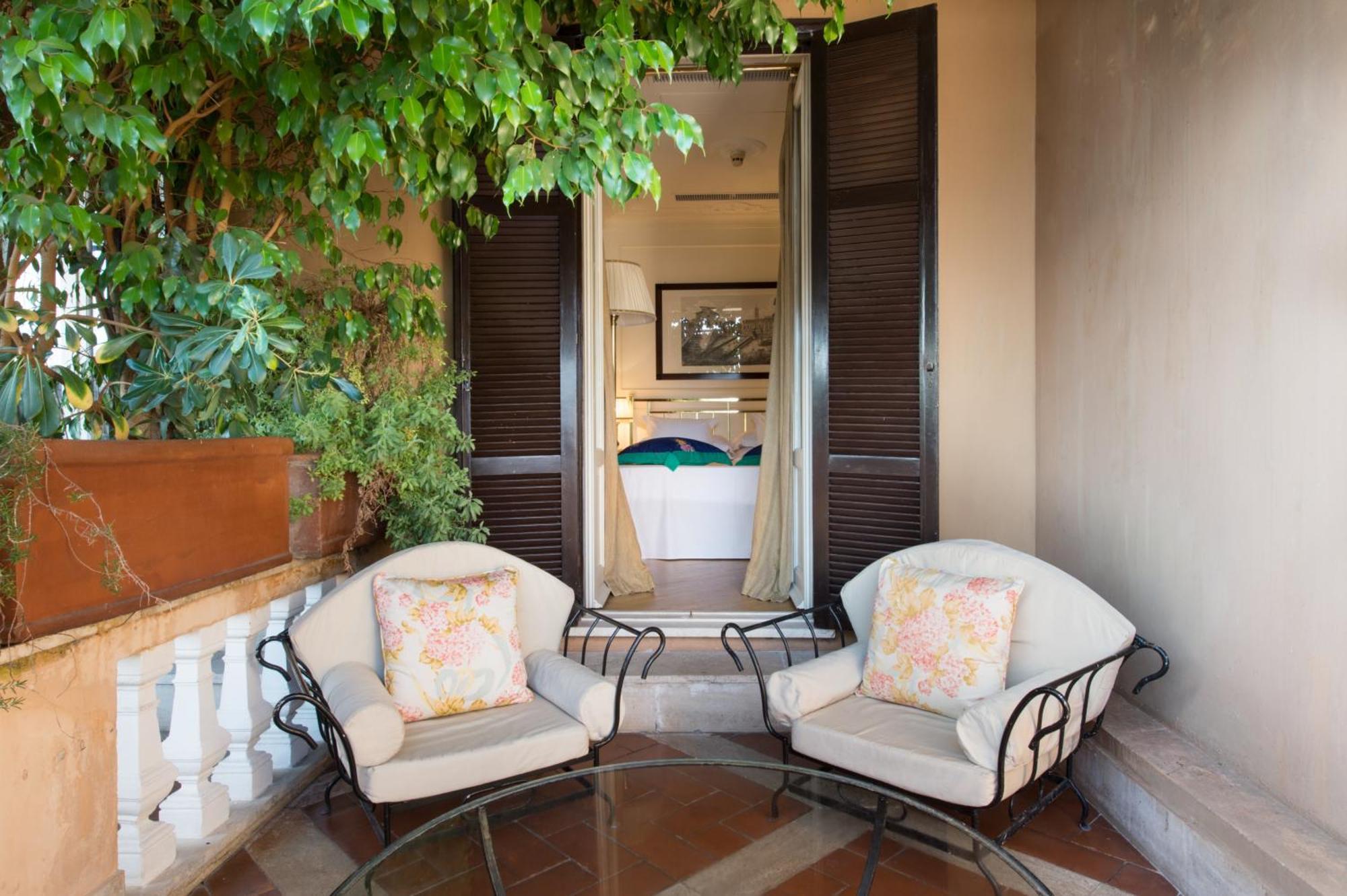 Grand Hotel Plaza Rome Bagian luar foto