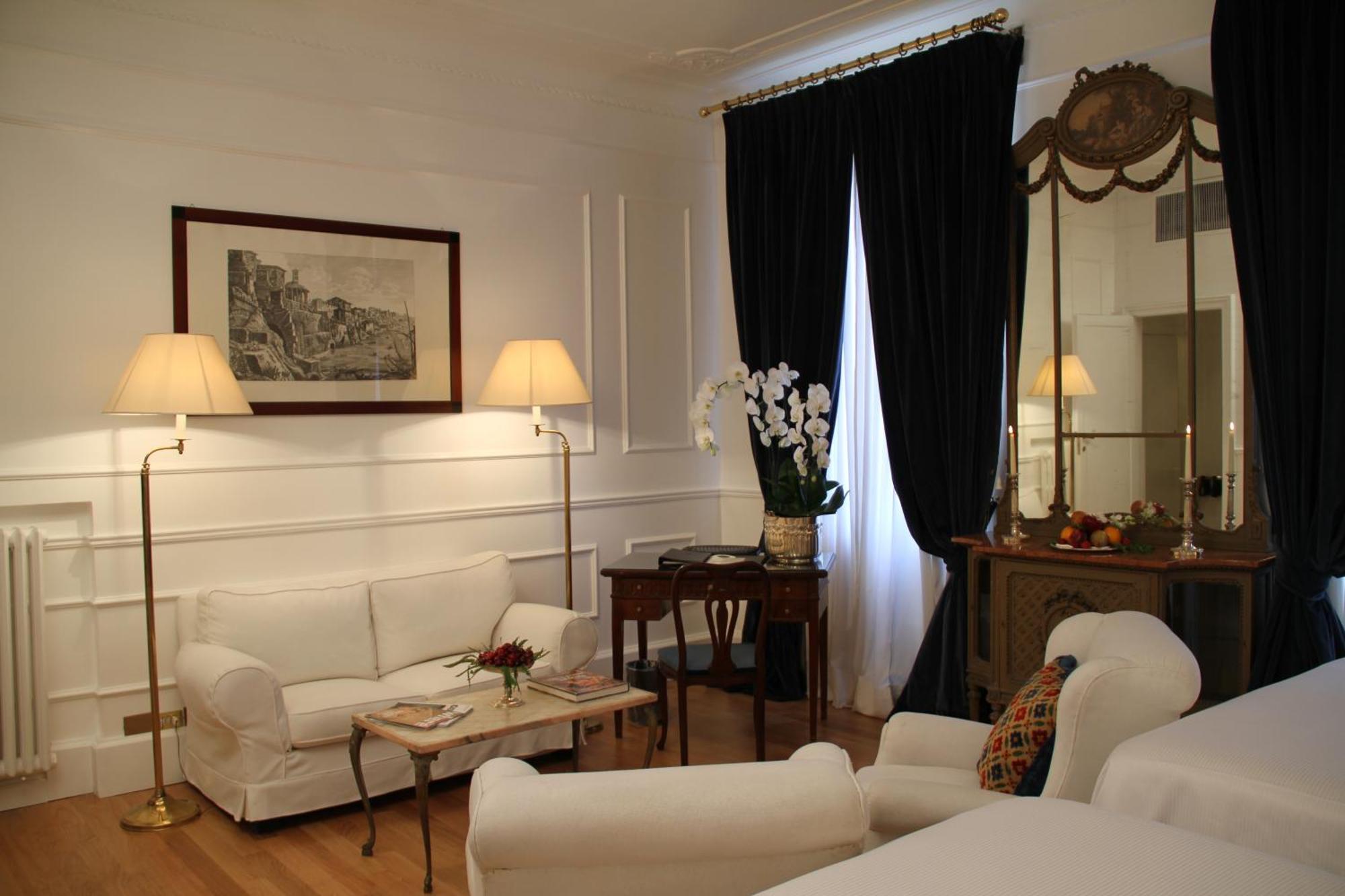 Grand Hotel Plaza Rome Bagian luar foto