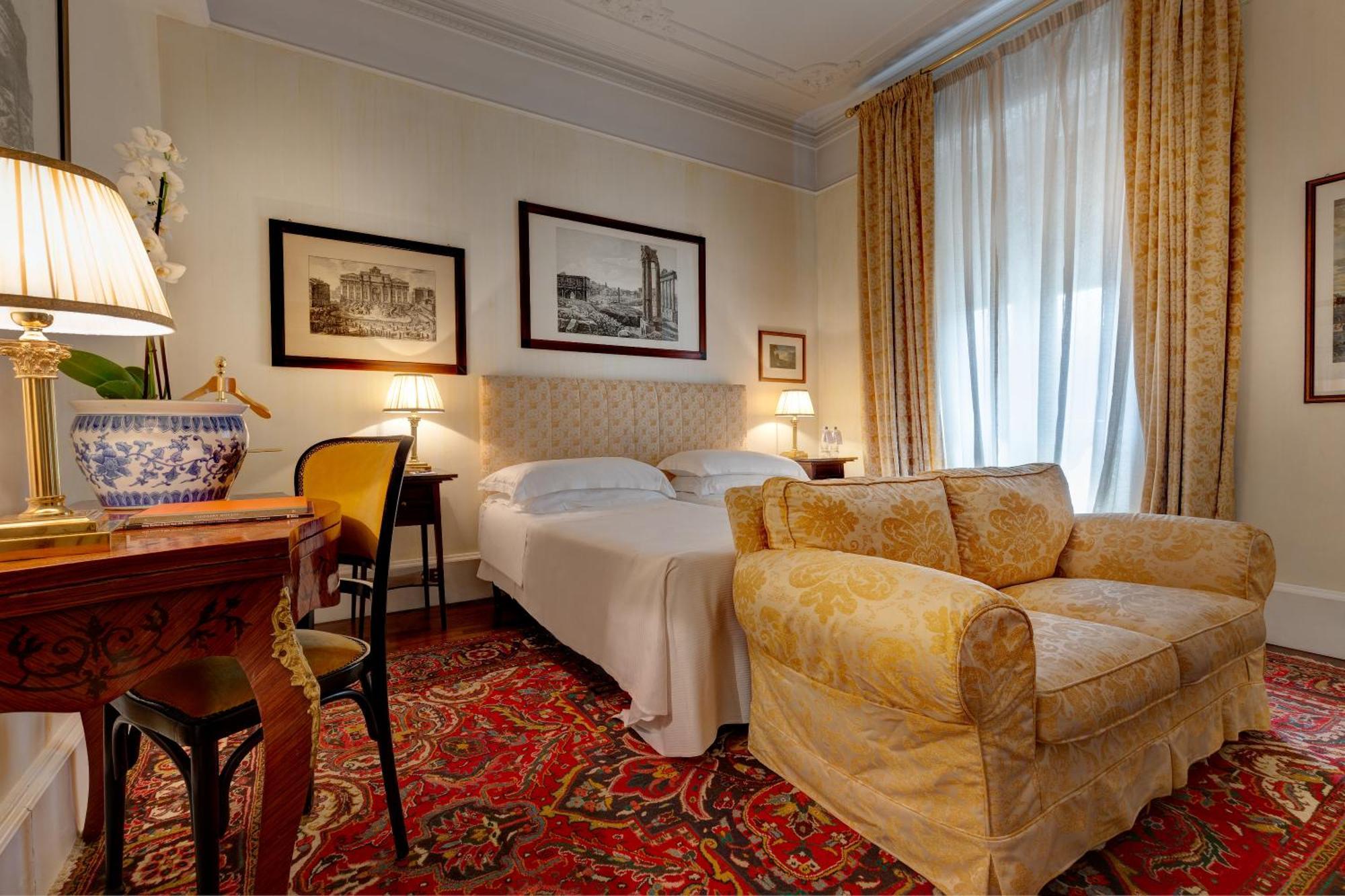 Grand Hotel Plaza Rome Bagian luar foto