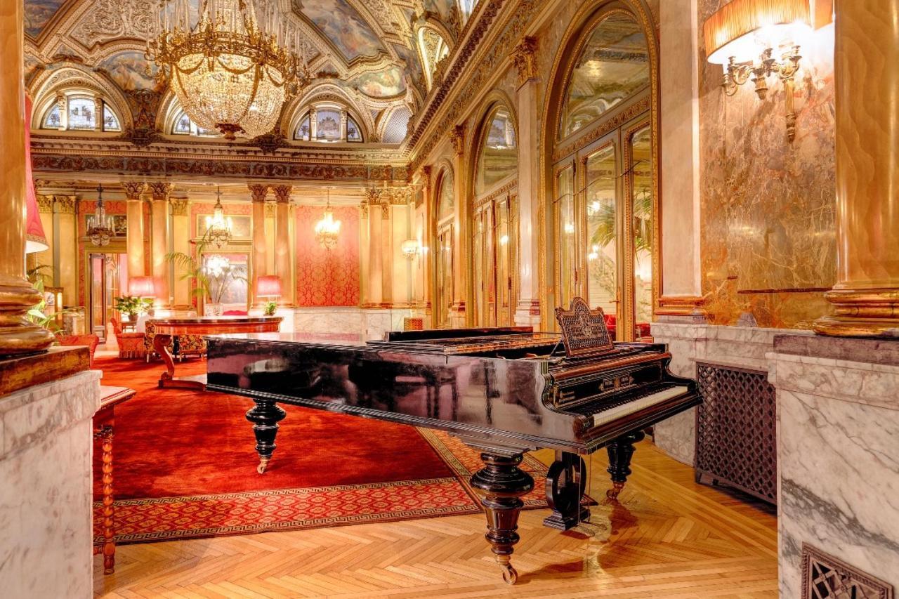Grand Hotel Plaza Rome Bagian luar foto