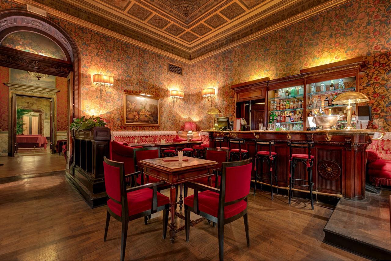 Grand Hotel Plaza Rome Bagian luar foto