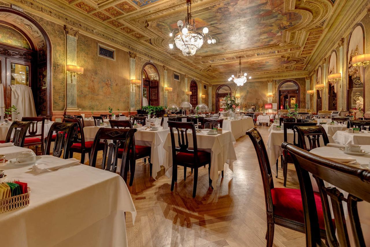 Grand Hotel Plaza Rome Bagian luar foto